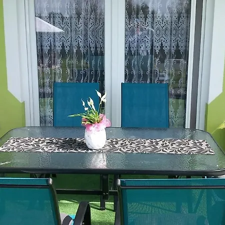 House July * Galižana